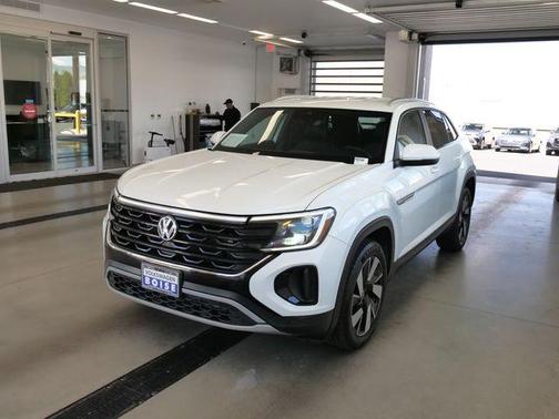 Pure White 2024 Volkswagen Atlas Cross Sport 2.0T SE w/Technology
