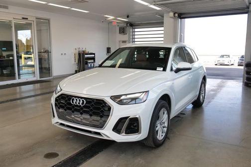 2022 Audi Q5 45 S line quattro Premium