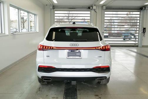 2025 Audi Q5 2.0T quattro Premium