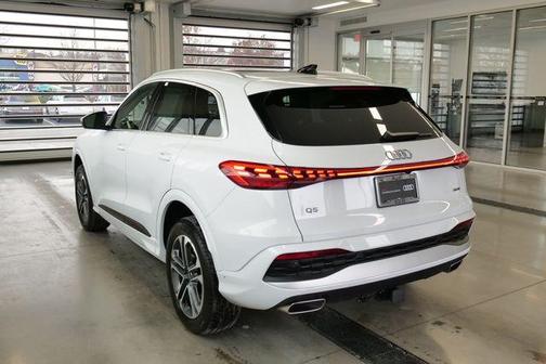 2025 Audi Q5 2.0T quattro Premium