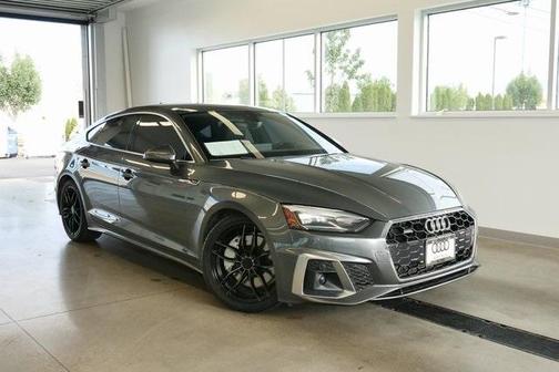 2022 Audi A5 45 S line quattro Premium