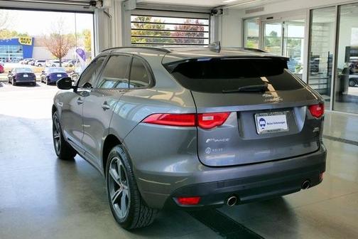 2019 Jaguar F-PACE 30t R-Sport