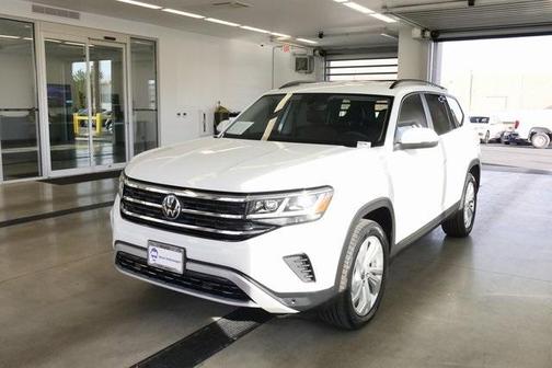 2023 Volkswagen Atlas 3.6L SE w/Technology