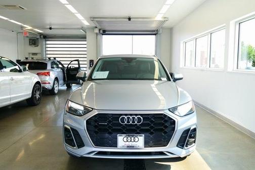 2022 Audi Q5 45 S line quattro Premium