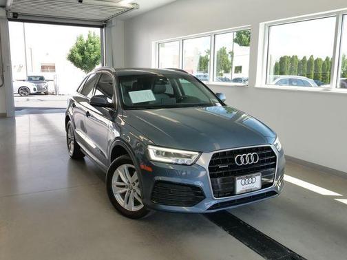 Utopia Blue Metallic 2018 Audi Q3 2.0T Premium Plus