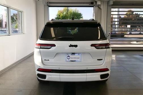 2024 Jeep Grand Cherokee L Summit