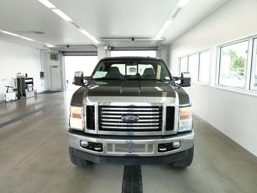 Gray 2008 Ford F-350 XL