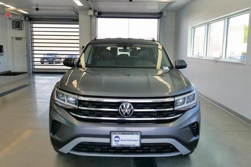 2022 Volkswagen Atlas 3.6L SE w/Technology