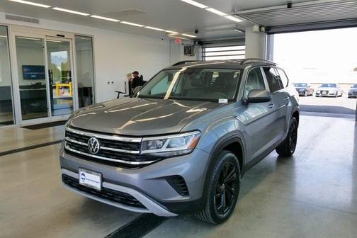 2022 Volkswagen Atlas 3.6L SE w/Technology