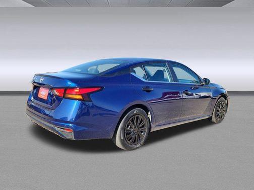 2024 Nissan Altima S FWD