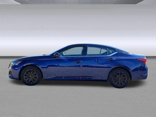 2024 Nissan Altima S FWD
