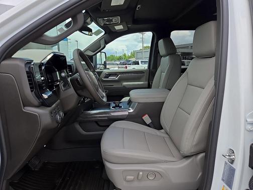 Summit White 2026 Chevrolet Silverado 2500 LTZ