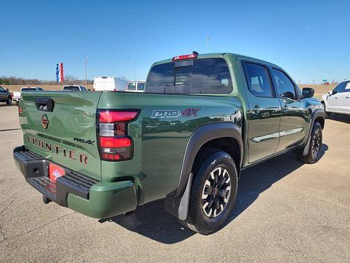 2024 Nissan Frontier PRO-4X