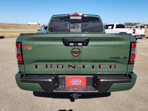 2024 Nissan Frontier PRO-4X