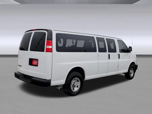 2023 Chevrolet Express 3500 RWD 3500 Extended Wheelbase LS