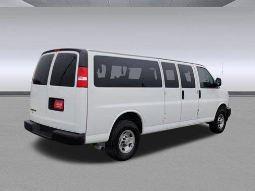 2023 Chevrolet Express 3500 RWD 3500 Extended Wheelbase LS