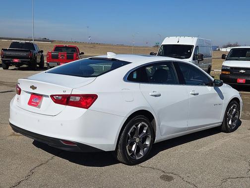 2024 Chevrolet Malibu FWD 1LT