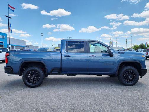 2025 Chevrolet Silverado 2500 LT