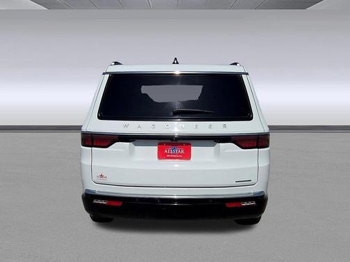 2024 Jeep Wagoneer Series II 4x2