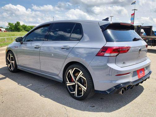 2024 Volkswagen Golf GTI 2.0T SE DSG