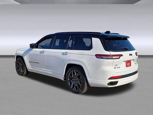 2023 Jeep Grand Cherokee L Summit Reserve