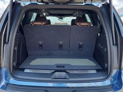 2025 Chevrolet Tahoe 2WD High Country