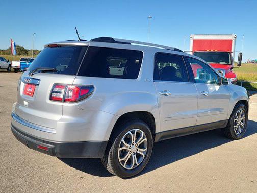 2016 GMC Acadia SLT-2