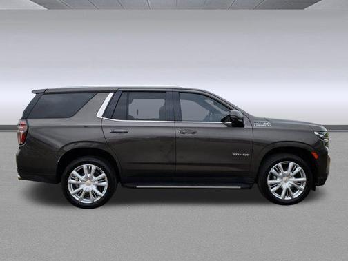 2021 Chevrolet Tahoe 4WD High Country