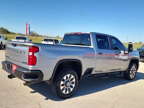 2024 Chevrolet Silverado 2500 Custom