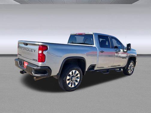 2024 Chevrolet Silverado 2500 Custom