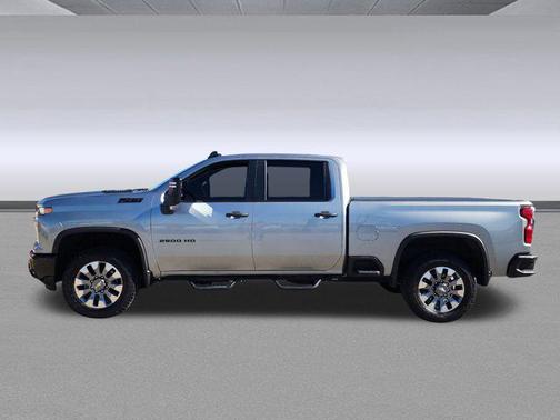 2024 Chevrolet Silverado 2500 Custom