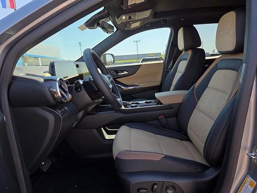 Sterling Gray Metallic 2026 Chevrolet Equinox FWD ACTIV