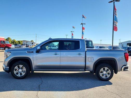 2025 GMC Sierra 1500 SLT