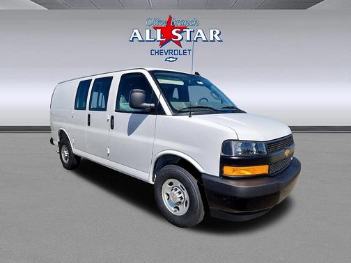 Summit White 2025 Chevrolet Express 2500 LT
