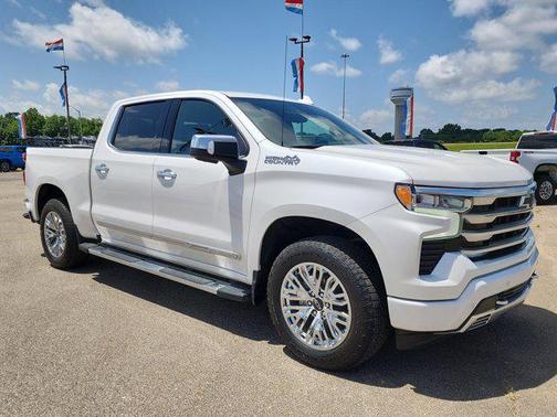 2023 Chevrolet Silverado 1500 High Country