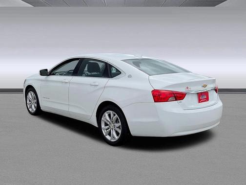 Summit White 2018 Chevrolet Impala 1LT