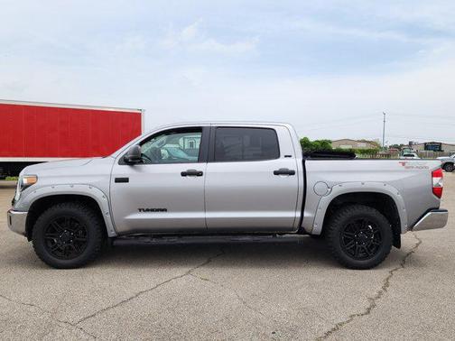 2019 Toyota Tundra SR5