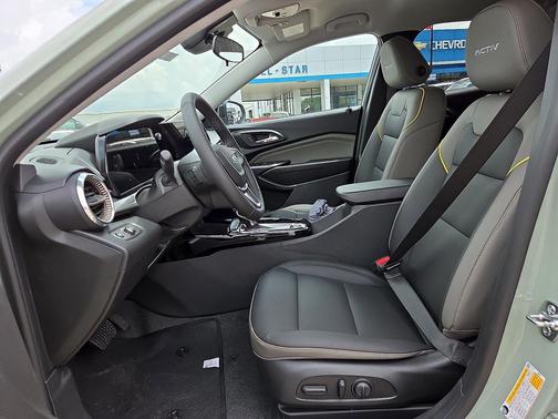 Cacti Green 2026 Chevrolet Trax FWD ACTIV