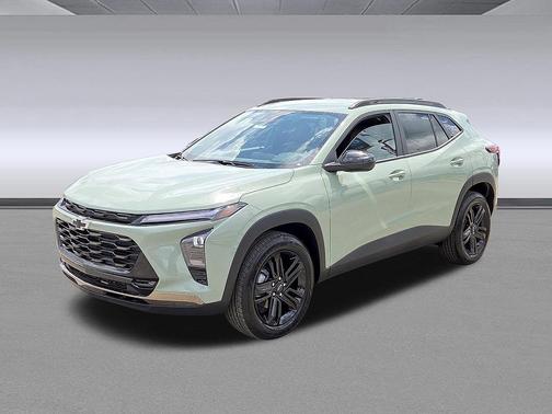 Cacti Green 2026 Chevrolet Trax FWD ACTIV