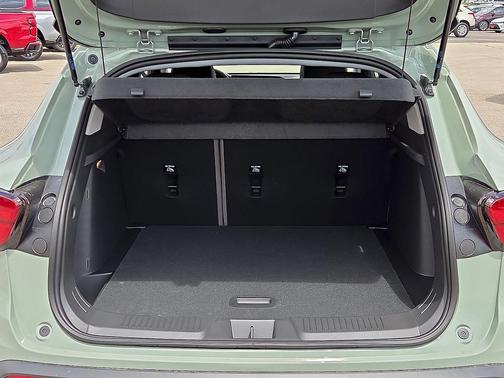 Cacti Green 2026 Chevrolet Trax FWD ACTIV