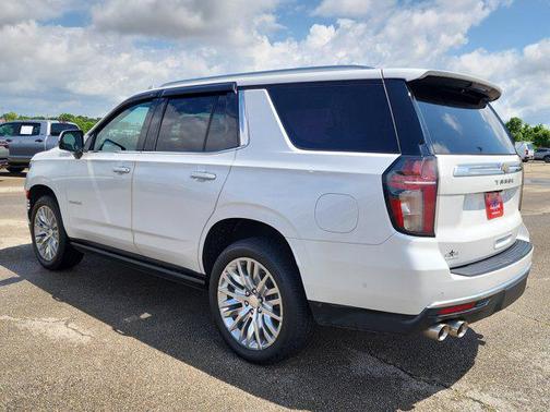 2023 Chevrolet Tahoe 4WD High Country