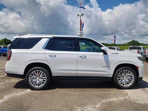 2023 Chevrolet Tahoe 4WD High Country