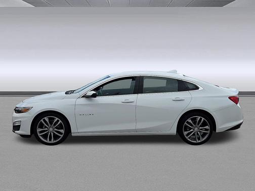 Summit White 2023 Chevrolet Malibu FWD 1LT