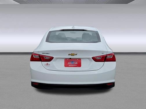 Summit White 2023 Chevrolet Malibu FWD 1LT