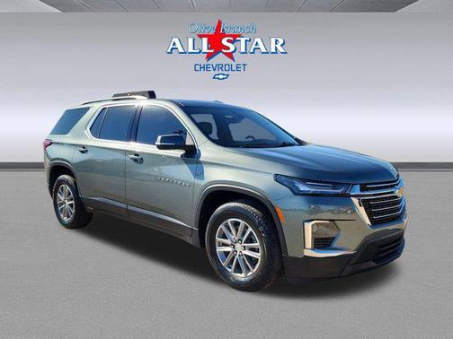 2023 Chevrolet Traverse LT Leather