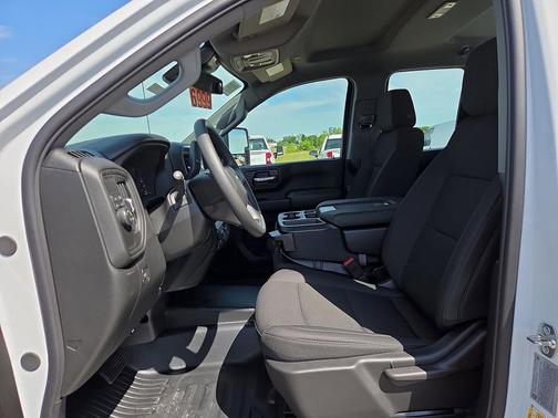 Summit White 2026 Chevrolet Silverado 2500 WT