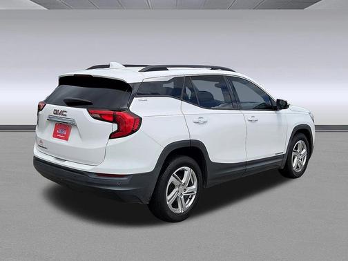 Summit White 2018 GMC Terrain SLE