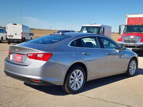 2025 Chevrolet Malibu FWD 1LT