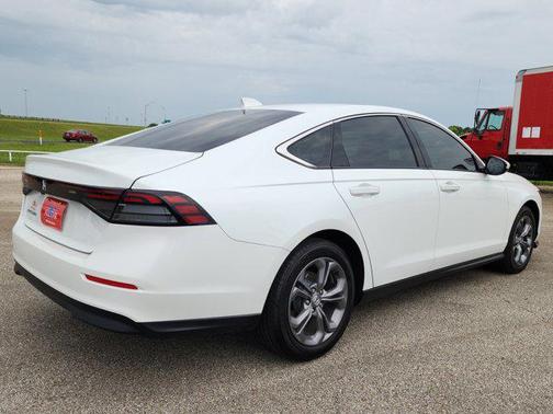 2024 Honda Accord EX 1.5T
