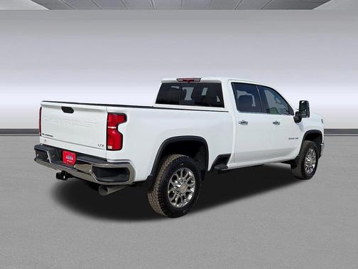 Summit White 2026 Chevrolet Silverado 2500 LTZ